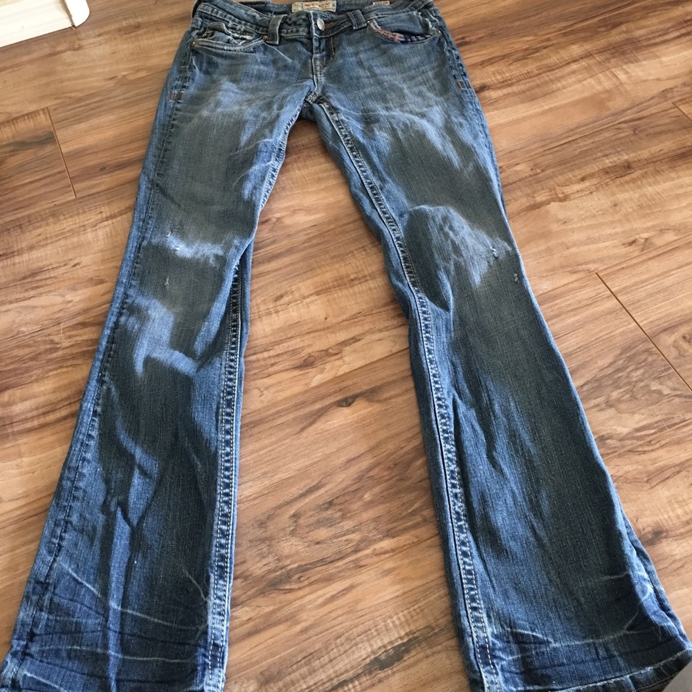 Mek jeans medium blue slight destressed
